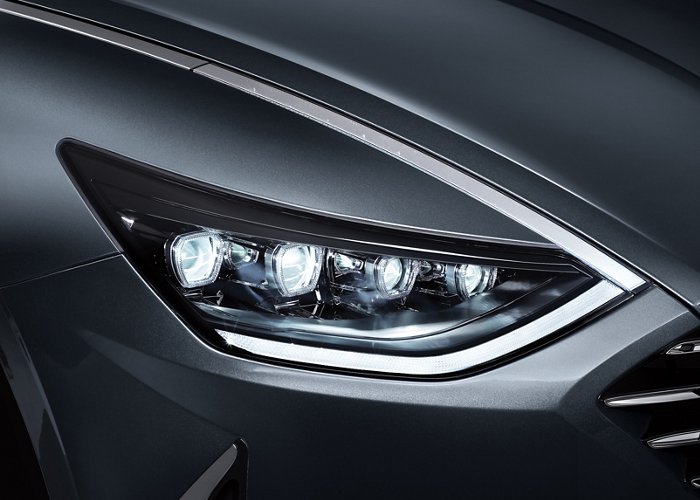 2021-sonata-hybrid-0136-7-5